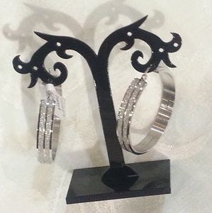 Stainless steel hoops